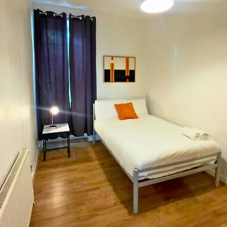 West End 2 Bedroom Appartement Edinburgh
