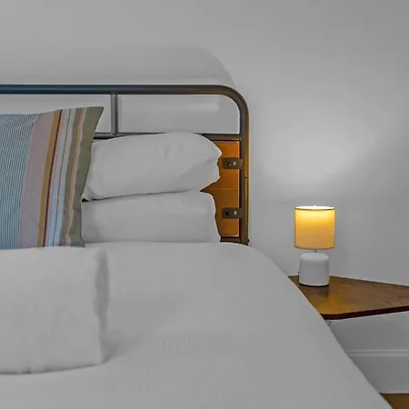 Stylish 1br Urban Stay, Centre Апартаменты