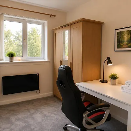 Appartement Bright And Spacious 2 Bedroom Flat Sleeps 5 *