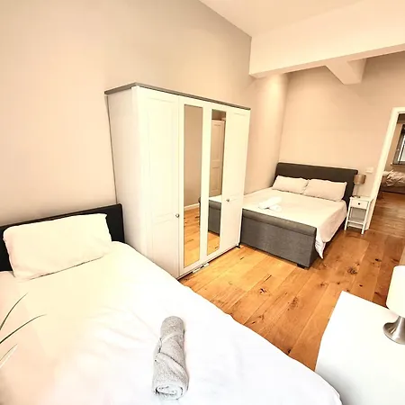 London Road Luxury Georgian - Superfast Wifi - Parking Available Apartman