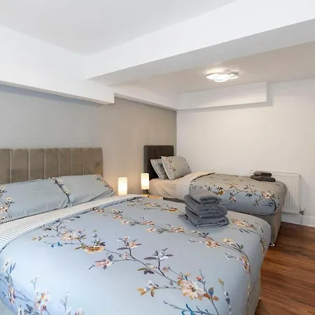 Modern Cosy Flat In The Appartement