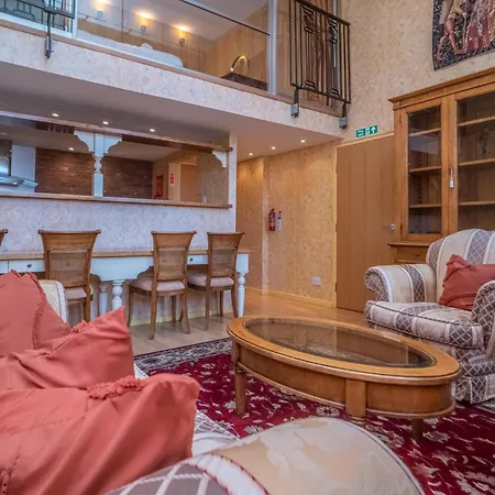 Appartement Charming 2-bedroom Flat In The Heart Of - Pass The Keys *