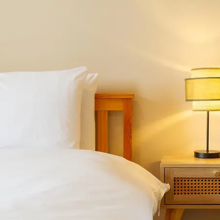 Apartman Serene 2bdr Flat Near Old Town *
