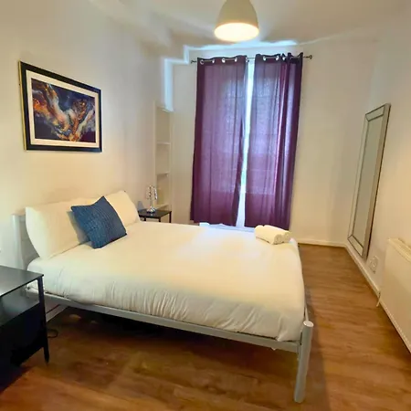 Appartement West End 2 Bedroom