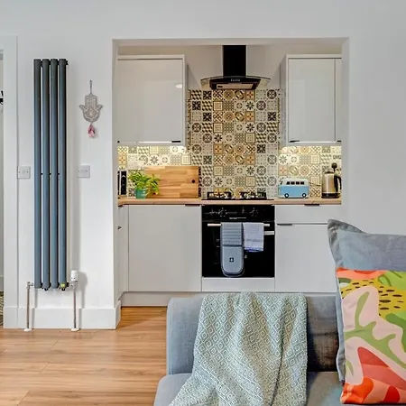 Апартаменты Stylish 2-bed *