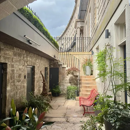 Apartmán Architect Designed Stylish In The West End Of *