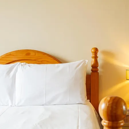 Serene 2bdr Flat Near Old Town Apartman *