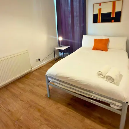 West End 2 Bedroom Edinburgh