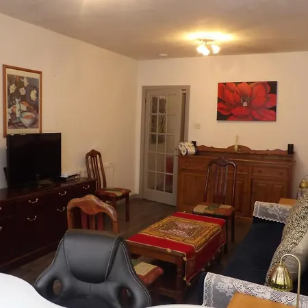 Festival - Ground Floor Flat *