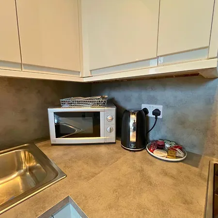 Morning Side 1 Bedroom Appartement *