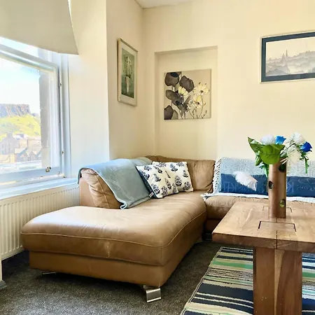 Cosy By Royal Mile * Edinburgh
