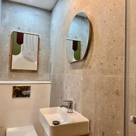 Crighton Place 2br