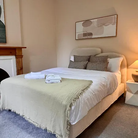 St Patrick Square 2br Apartman *