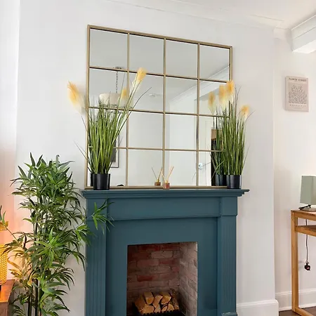 Stylish 2br In Appartement Edinburgh