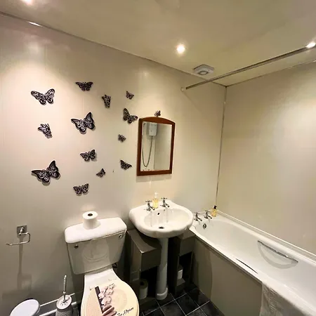 Edinburgh City Apartment * Edinburgh