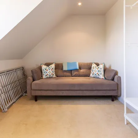 Appartement Idyllic 2bdr On The Edge Of Edinburgh