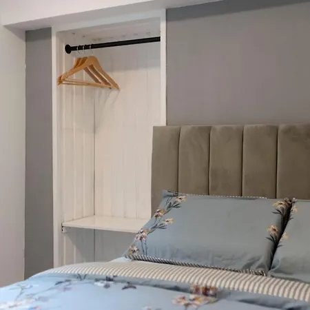 Modern Cosy Flat In The *