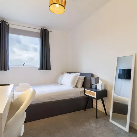 Appartement Lovely 2bdr Located Near Centre *