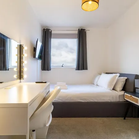 Appartement Lovely 2bdr Located Near Centre *