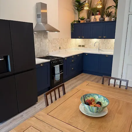 Newly Refreshed Garden Flat In Stockbridge Appartement Edinburgh