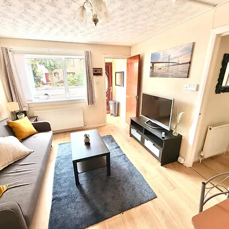 Craigour House - Superfast Wifi - Free Parking - 2br Sleeps 5 Appartement Edinburgh