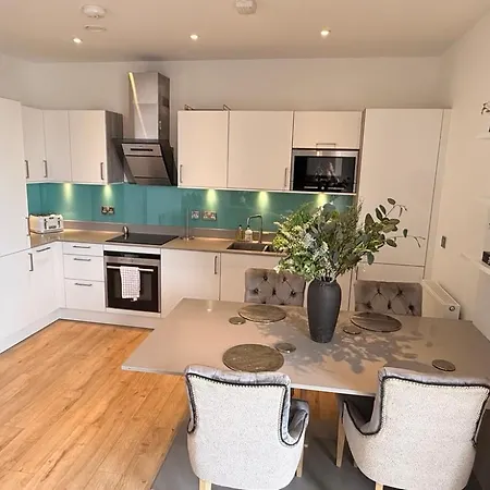 Luxury 2-bed Beachfront On Portobello Promenade * Edinburgh