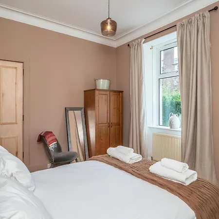 Leith Escape - Stylish 2br - Pass The Keys * Edinburgh