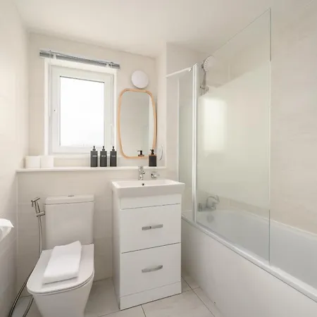 Pringle 2 Bedroom - * Edinburgh