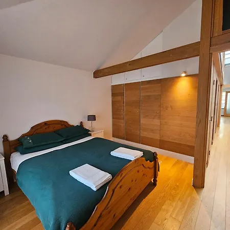 Appartement Stylish 2-bedroom End-terrace With Private Parking Edinburgh