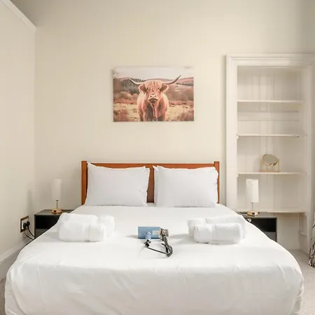 Eyre Crescent 3 Bedroom - New Town, Appartement