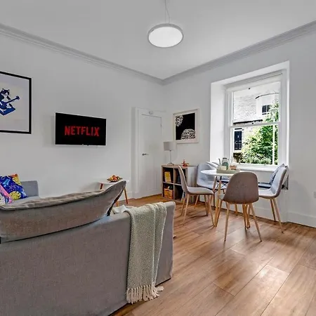 Stylish 2-bed Апартаменты