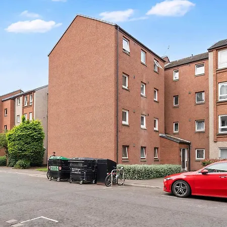 Family-friendly Near Centre Sleeps 5 * Edinburgh