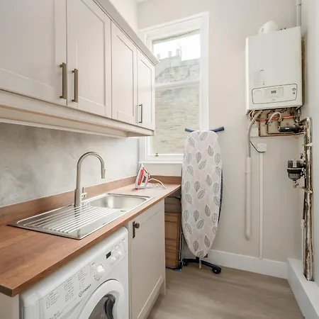 Dean Park 2 Bedroom - Appartement *