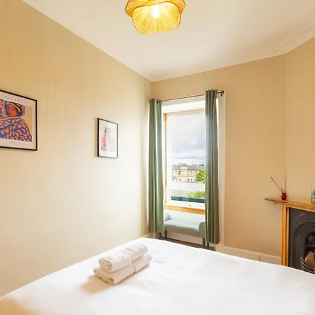 Serene 2bdr Flat Near Old Town * Edinburgh