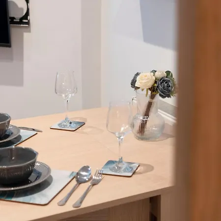Appartement Modern Cosy Flat In The