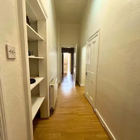 Edinburgh City Apartment