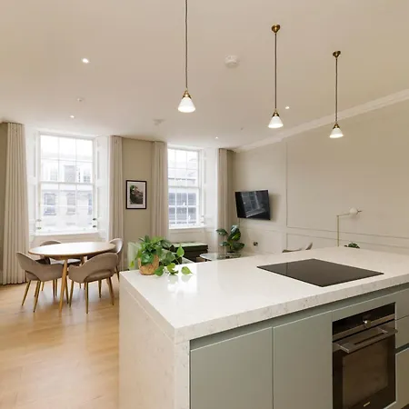Stylish On Castle Street Appartement Edinburgh