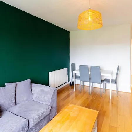 Lovely 2bdr Located Near Centre Edinburgh