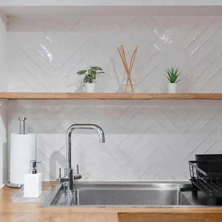 Modern Cosy Flat In The Edinburgh