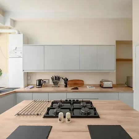 Eyre Crescent 3 Bedroom - New Town, * Edinburgh