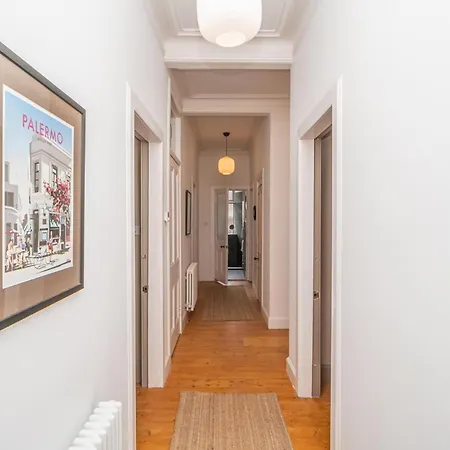 Leith Escape - Stylish 2br - Pass The Keys Appartement