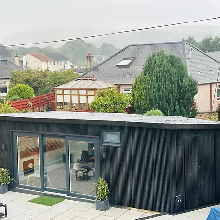 'the Garden Room' Sleeps 2 - Wifi Parking