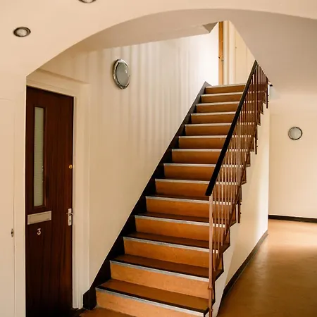 Homely 3 Bed With Private Parking Off Leith Walk Апартаменты