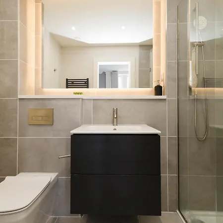 Appartement Stylish On Castle Street Edinburgh