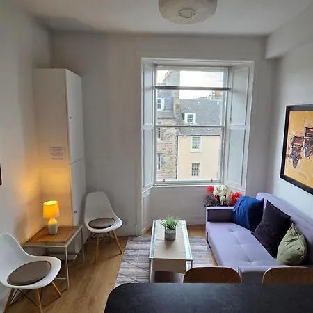 Daire Buccleuch Street Residence, Sleeps 5, 2 Bedroom Close To Fringe Venues Edinburgh