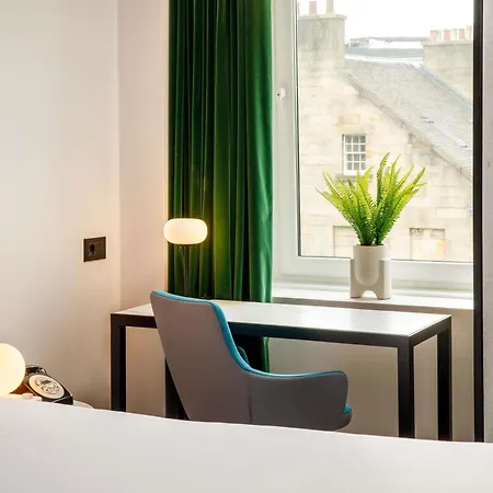Hotel Ibis Styles St Andrew Square Edinburgh