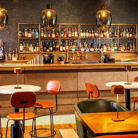 Ibis Styles St Andrew Square 3*