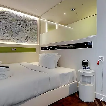 Hub By Premier Edinburgh