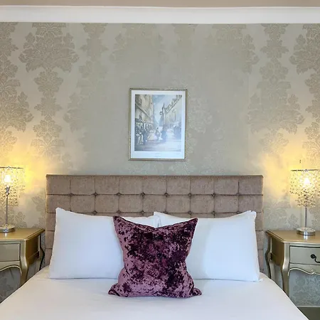 Boutique On Royal Mile - Sleeps 4 Edinburgh