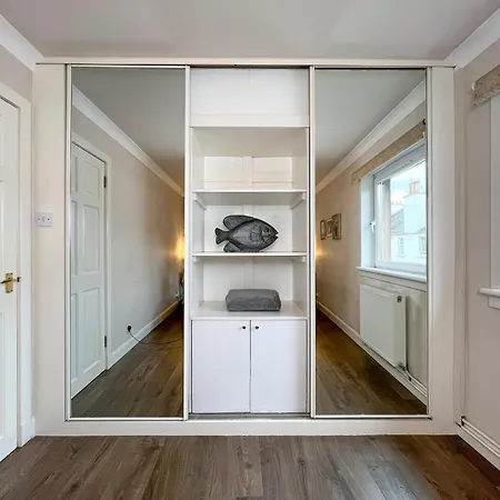 Boutique On Royal Mile - Sleeps 4 Edinburgh
